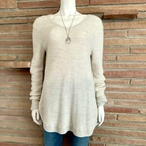 Toad&Co Cream Sweater *needs repair *